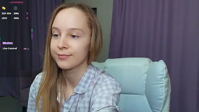 SoonMoor online show from 04-25-26, 07:22