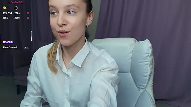 SoonMoor online show from 04-26-26, 06:27