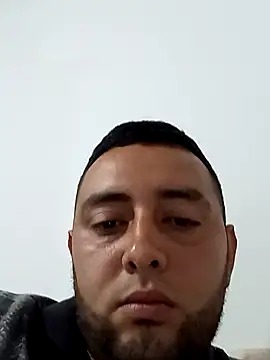 Snapshot of angelitocalientico chatting on 09-18-25, 01:24 angelitocalientico online show from 09-18-25, 01:24