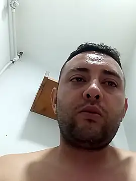 Snapshot of angelitocalientico chatting on 05-03-26, 05:46 angelitocalientico online show from 05-03-26, 05:46