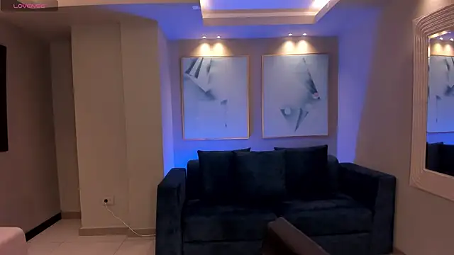 AnnaHoffman  online show from 10-02-25, 12:34