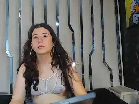 AuroraFishx69 online show from 09-27-25, 06:02