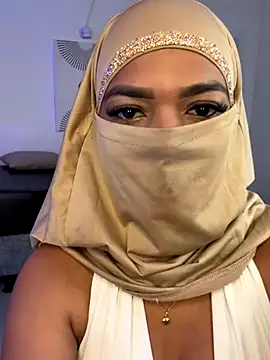 Snapshot of Yuli_arabic chatting on 10-28-25, 09:06 Yuli arabic online show from 10-28-25, 09:06