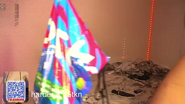 star fucks online show from 04-15-26, 07:58