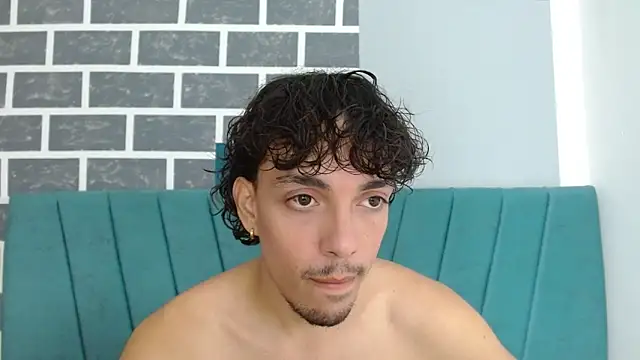Jake laraxxx online show from 10-11-25, 05:44