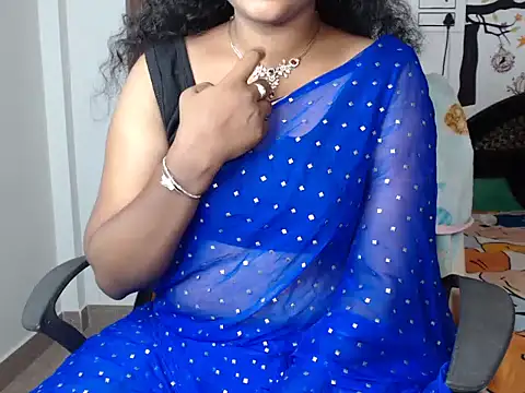 Snapshot of Zellybean_telugu chatting on 09-08-25, 04:50 Zellybean telugu online show from 09-08-25, 04:50