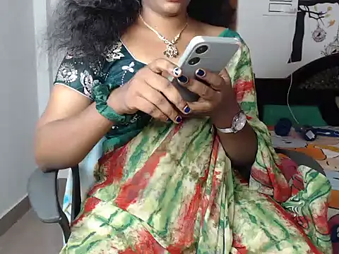 Snapshot of Zellybean_telugu chatting on 09-10-25, 05:02 Zellybean telugu online show from 09-10-25, 05:02