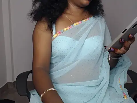 Snapshot of Zellybean_telugu chatting on 09-19-25, 08:31 Zellybean telugu online show from 09-19-25, 08:31