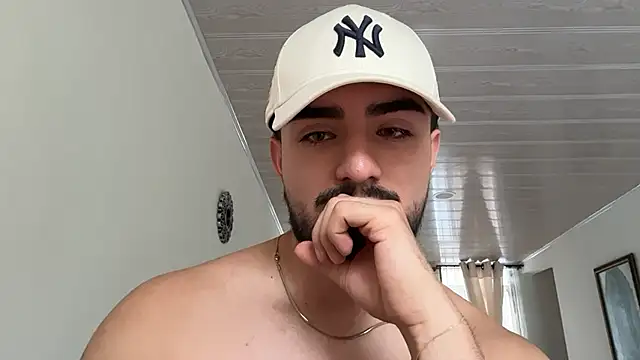 zayn maximoff online show from 04-30-26, 03:40