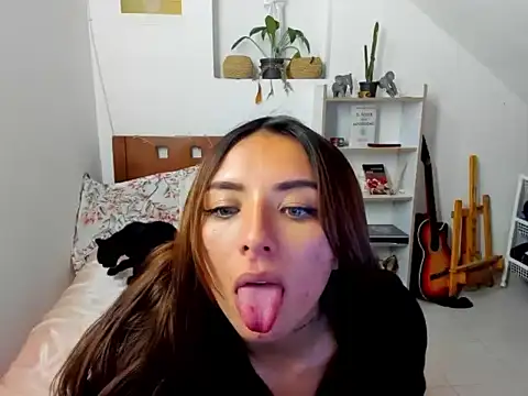 megan doll2123 online show from 12-16-25, 08:36