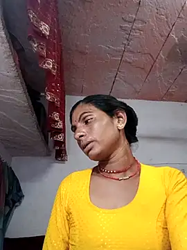 Snapshot of Mansi_ji chatting on 10-02-25, 01:40 Mansi ji online show from 10-02-25, 01:40