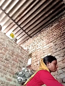 Snapshot of Mansi_ji chatting on 10-13-25, 02:44 Mansi ji online show from 10-13-25, 02:44