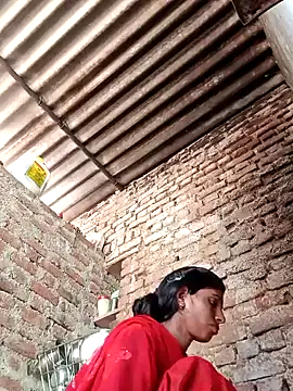 Snapshot of Mansi_ji chatting on 10-14-25, 03:07 Mansi ji online show from 10-14-25, 03:07