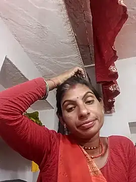 Snapshot of Mansi_ji chatting on 10-14-25, 03:13 Mansi ji online show from 10-14-25, 03:13