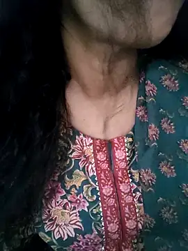 Snapshot of Deepa_Sharma143 chatting on 09-16-25, 05:19 Deepa Sharma143 online show from 09-16-25, 05:19