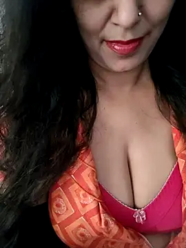 Snapshot of Deepa_Sharma143 chatting on 10-04-25, 10:57 Deepa Sharma143 online show from 10-04-25, 10:57