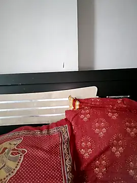 Snapshot of Deepa_Sharma143 chatting on 10-06-25, 02:09 Deepa Sharma143 online show from 10-06-25, 02:09