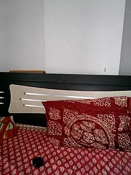 Snapshot of Deepa_Sharma143 chatting on 11-23-25, 02:33 Deepa Sharma143 online show from 11-23-25, 02:33