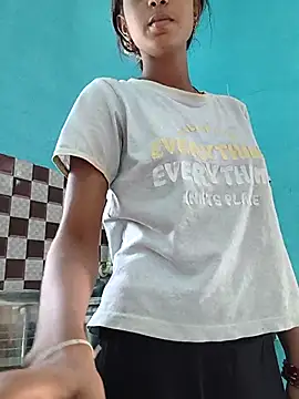 Hot-Soniya2 online show from 11-23-25, 06:02