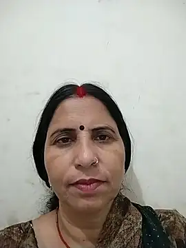 Snapshot of Hot_liya54 chatting on 05-22-26, 01:46 Hot liya54 online show from 05-22-26, 01:46