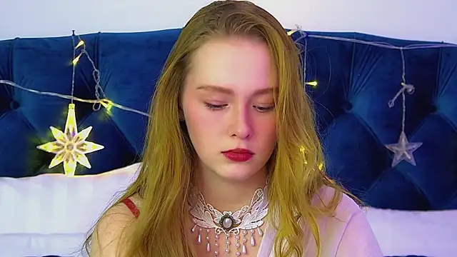 AgataFoxley online show from 12-21-25, 06:31