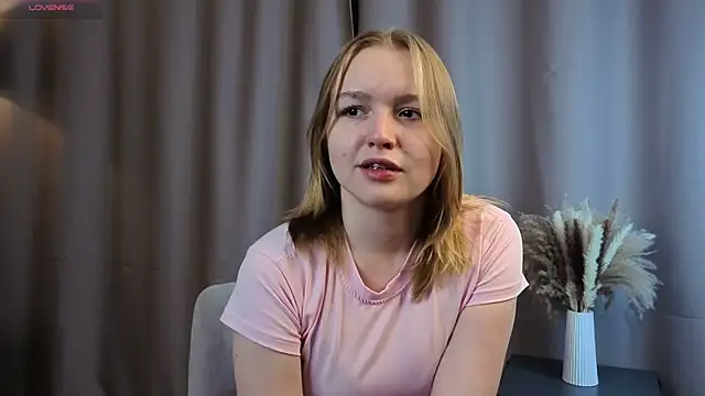 VinnieSerrano online show from 10-09-25, 01:09