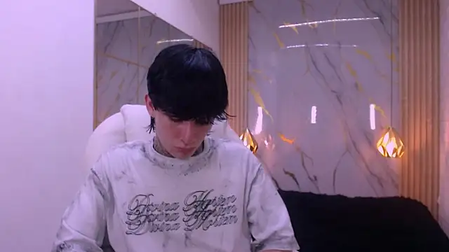 Iantwink18 online show from 03-12-26, 05:02