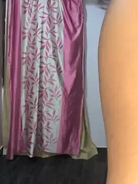 Family02 online show from 02-17-26, 05:08