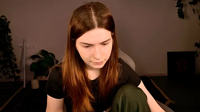 AliceCUNTach online show from 11-27-25, 05:09