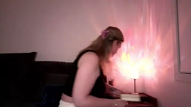 aussiepeaches online show from 04-19-26, 11:53