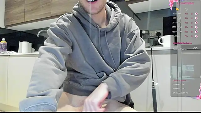 DominantAlex18 online show from 12-23-25, 05:16