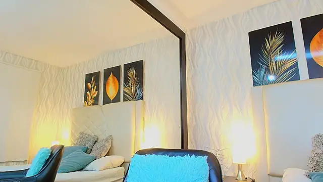 Lean Portman online show from 04-27-26, 02:59