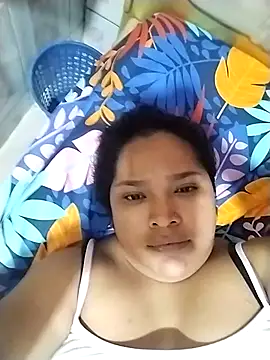 Angelly ricura online show from 11-22-25, 01:43