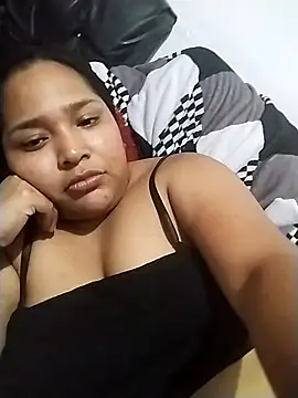 Angelly ricura online show from 11-23-25, 01:49