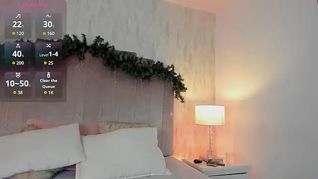 salma lutz online show from 12-18-25, 12:33