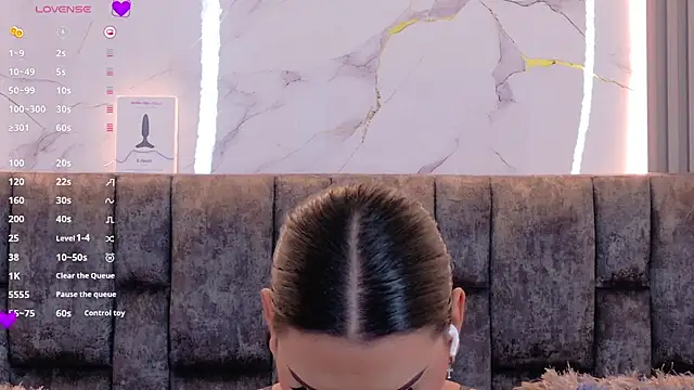 Ava Cristi online show from 11-24-25, 05:56