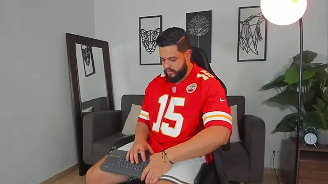 Justin kingX7 online show from 04-05-26, 02:53