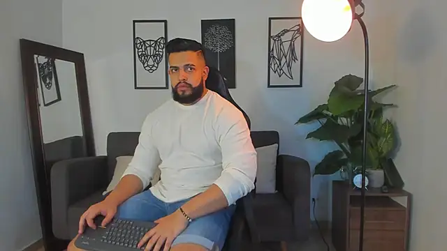 Justin kingX7 online show from 04-07-26, 02:34