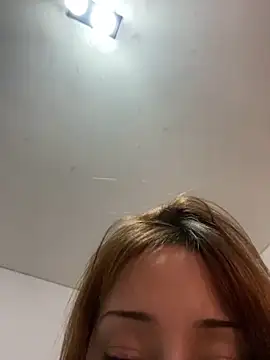 Snapshot of tunenahott chatting on 06-27-26, 10:59 tunenahott online show from 06-27-26, 10:59