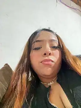 Snapshot of florexi chatting on 11-05-25, 05:29 florexi online show from 11-05-25, 05:29