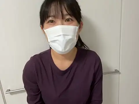 Snapshot of hikiwarinatto_xoxo chatting on 10-27-25, 09:13 hikiwarinatto xoxo online show from 10-27-25, 09:13