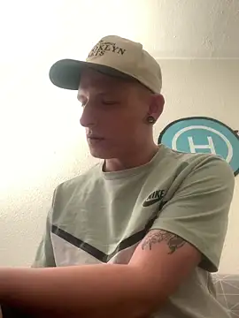 P44698 online show from 03-11-26, 10:32