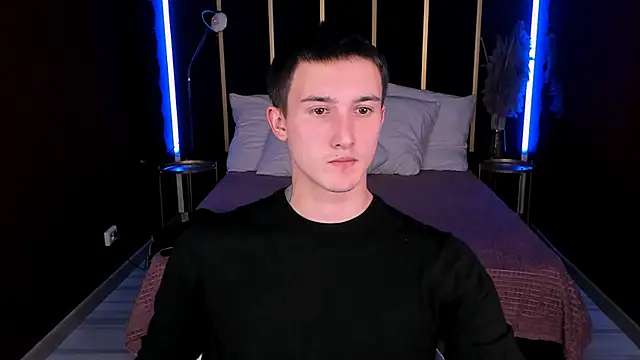 David  Diamond online show from 09-29-25, 03:50