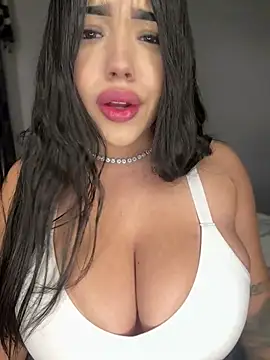 SofiaWildee online show from 04-16-26, 01:50