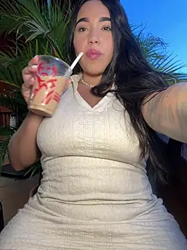 Snapshot of SofiaWildee chatting on 06-20-26, 11:29 SofiaWildee online show from 06-20-26, 11:29