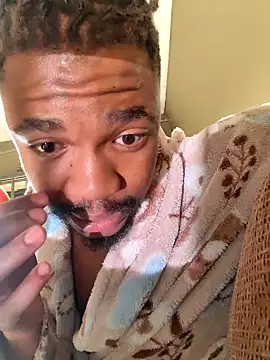 Snapshot of Cianda24 chatting on 09-19-25, 06:04 Cianda24 online show from 09-19-25, 06:04