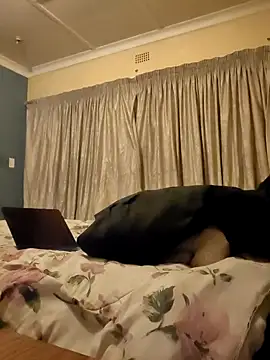 Snapshot of Cianda24 chatting on 09-20-25, 07:48 Cianda24 online show from 09-20-25, 07:48