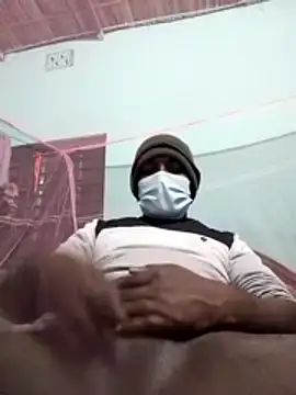 Snapshot of bappyandbanulove chatting on 01-09-26, 06:21 bappyandbanulove online show from 01-09-26, 06:21