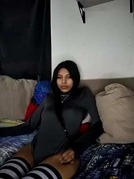 Sum1sDahtr online show from 10-04-25, 06:06