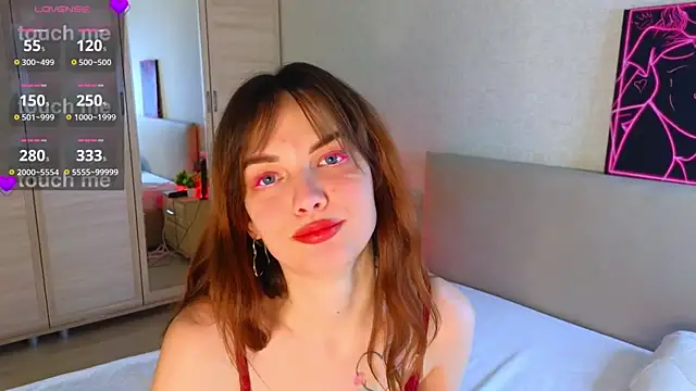 LisaDrake online show from 11-19-25, 07:03